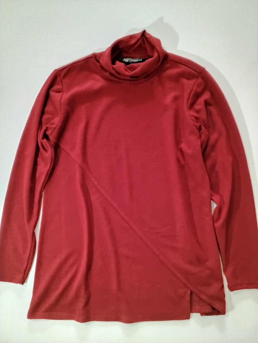 DG2 Diane Gilman Soft Knit Turtleneck Sweater Womens Small Red Minimalist Casual